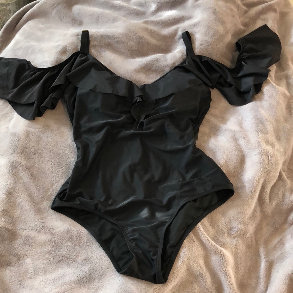 NWT Marilyn Monroe swimsuit